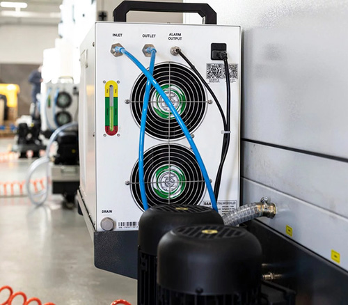 Трехосевой фрезерный центр КВАНТ MG-1