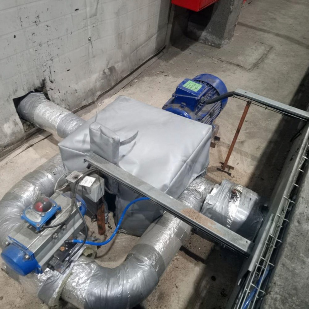 Вибро-, звуко-, изоляционный чехол БАРКЛАЙН БаркИзол 1500 мм  (шумоизоляция труб д.80-110 мм)