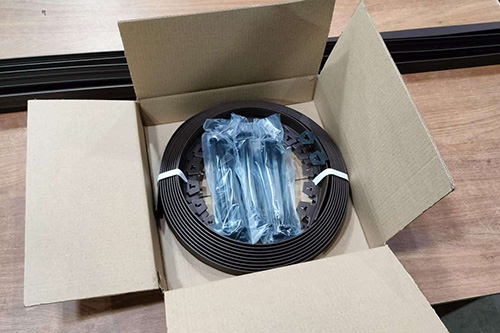 Бордюр NewFix Roll Б-100.04.04-ПП в комплекте с соединителем и крепежными анкерами 08250404-К, Стандартпарк