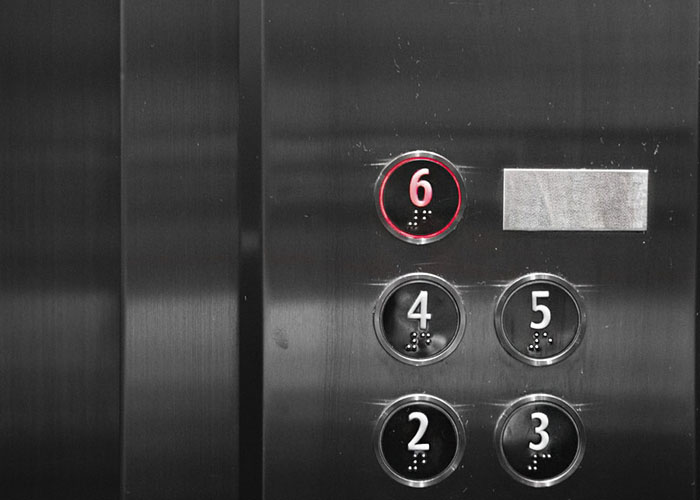Лифт и вентиляция порождают структурный шум
